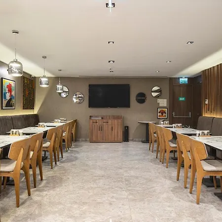 Hotel Garner - Airport Arnavutkoy By Ihg 4*