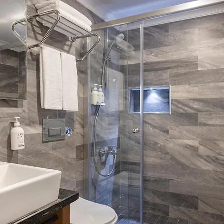 Garner - Airport Arnavutkoy By Ihg Otel 4*