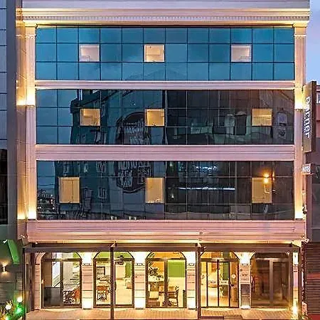 Garner - Airport Arnavutkoy By Ihg Hotel Istambul