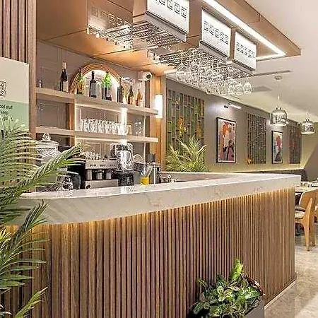 Garner - Airport Arnavutkoy By Ihg 4*
