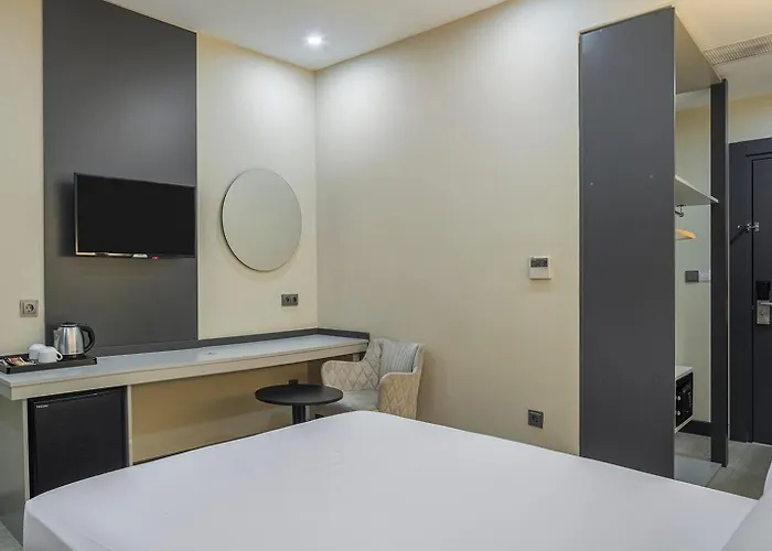 Garner - Airport Arnavutkoy By Ihg 4* Istanbul