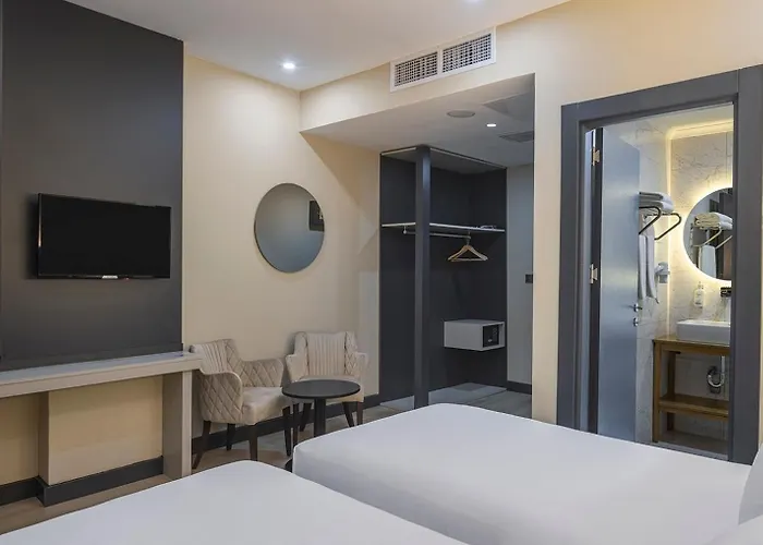 Hotel Garner - Airport Arnavutkoy By Ihg 4*