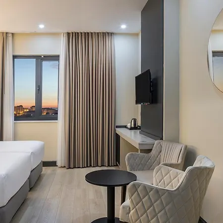 Отель Garner - Airport Arnavutkoy By Ihg