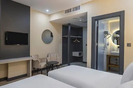 Отель Garner - Airport Arnavutkoy By Ihg