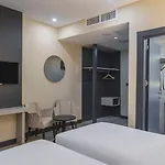 Ξενοδοχείο Garner - Airport Arnavutkoy By Ihg 4*